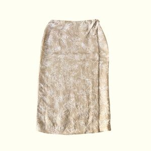 Talbots Petites Wrap-Around Floral Skirt Size 10